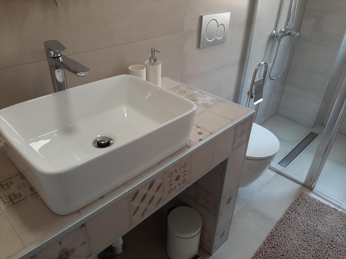 Apartment Lino - City Center Rovinj Exterior foto